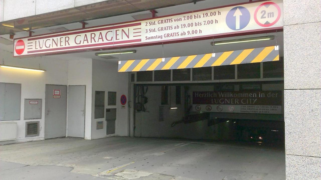 Zentral Direkt An U-bahn Station Appartamento *